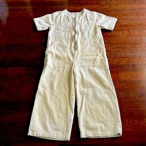 Like new, just zip this jumpsuit up and go!